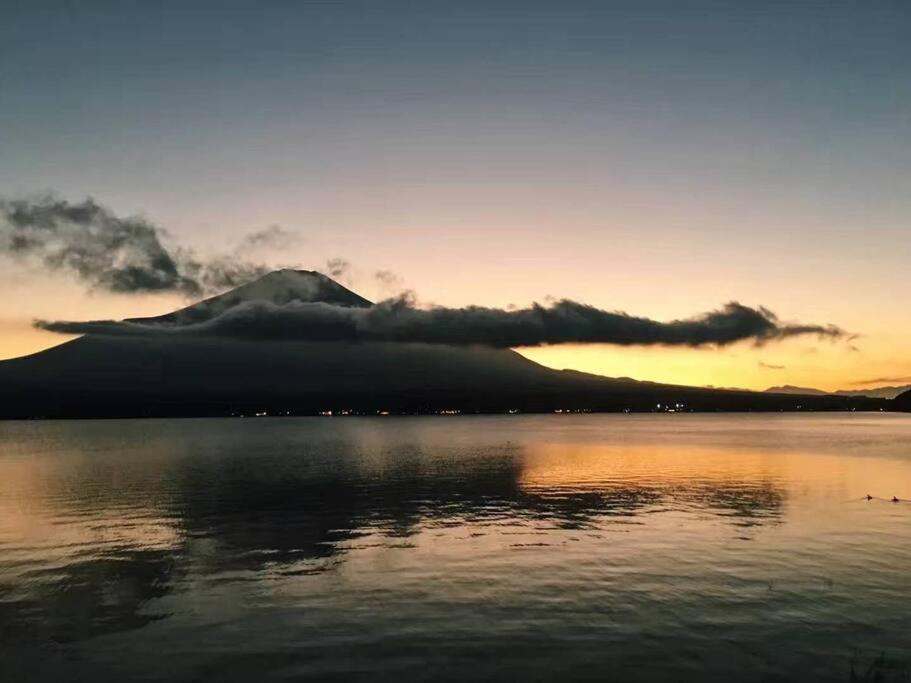 Away From Noise,View Fuji Mt In The Designer House Villa Yamanakako Buitenkant foto